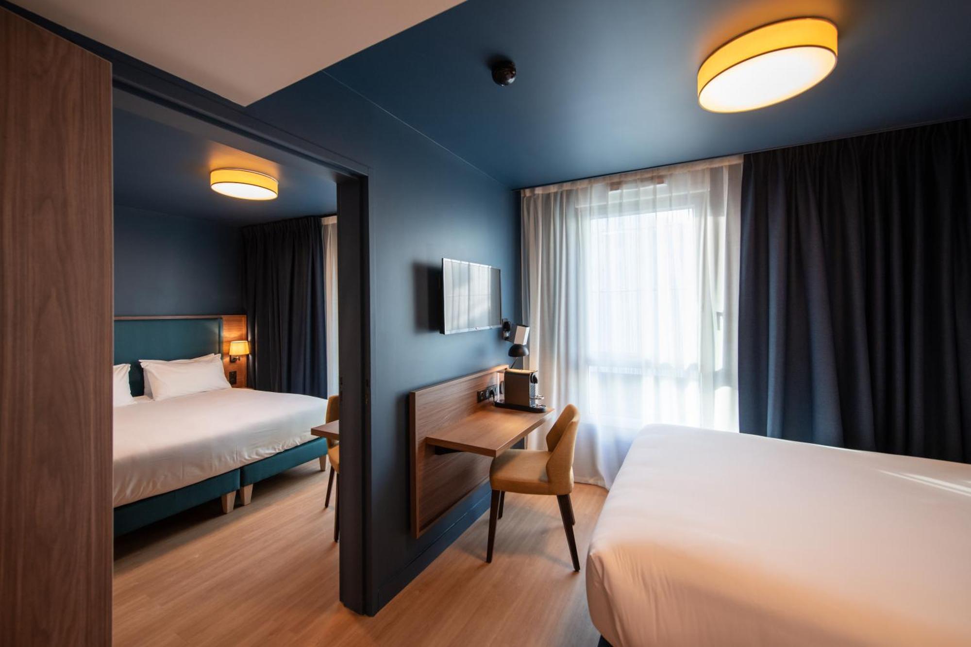 De La Cite Hotel 3*